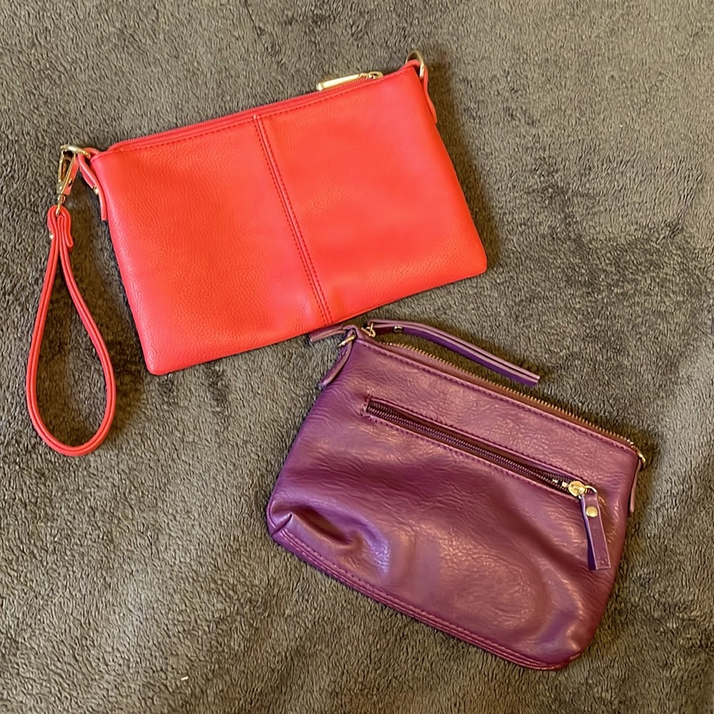 Two wristlets 💜🧡